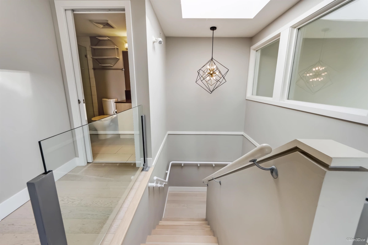 Hallway Photo of 412 260 Salter Street, New Westminster, BC
