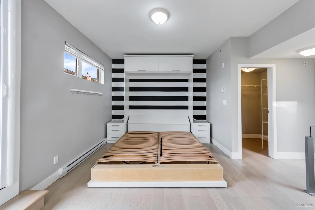 Laundry Room Photo of 412 260 Salter Street, New Westminster, BC