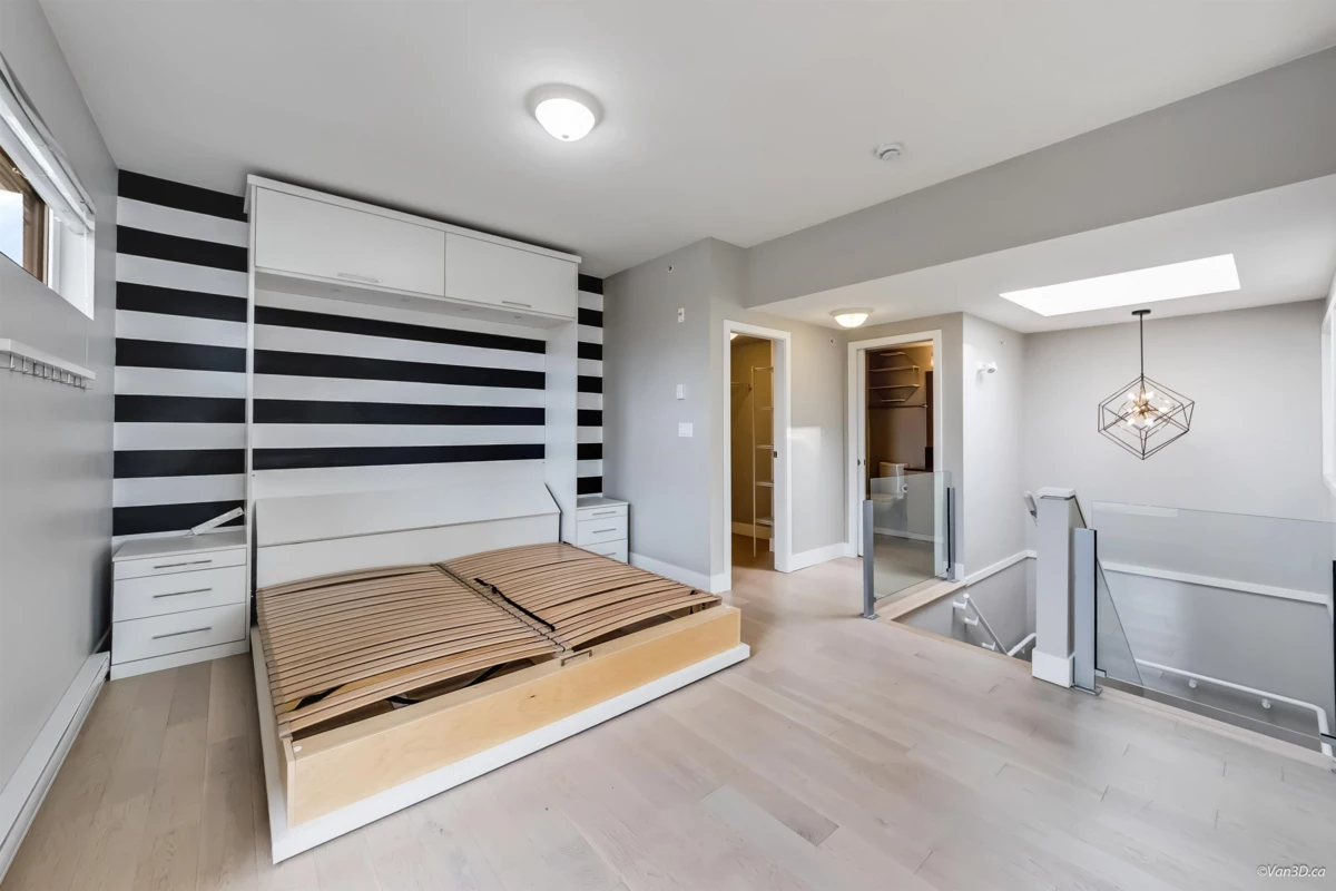 Mudroom Photo of 412 260 Salter Street, New Westminster, BC