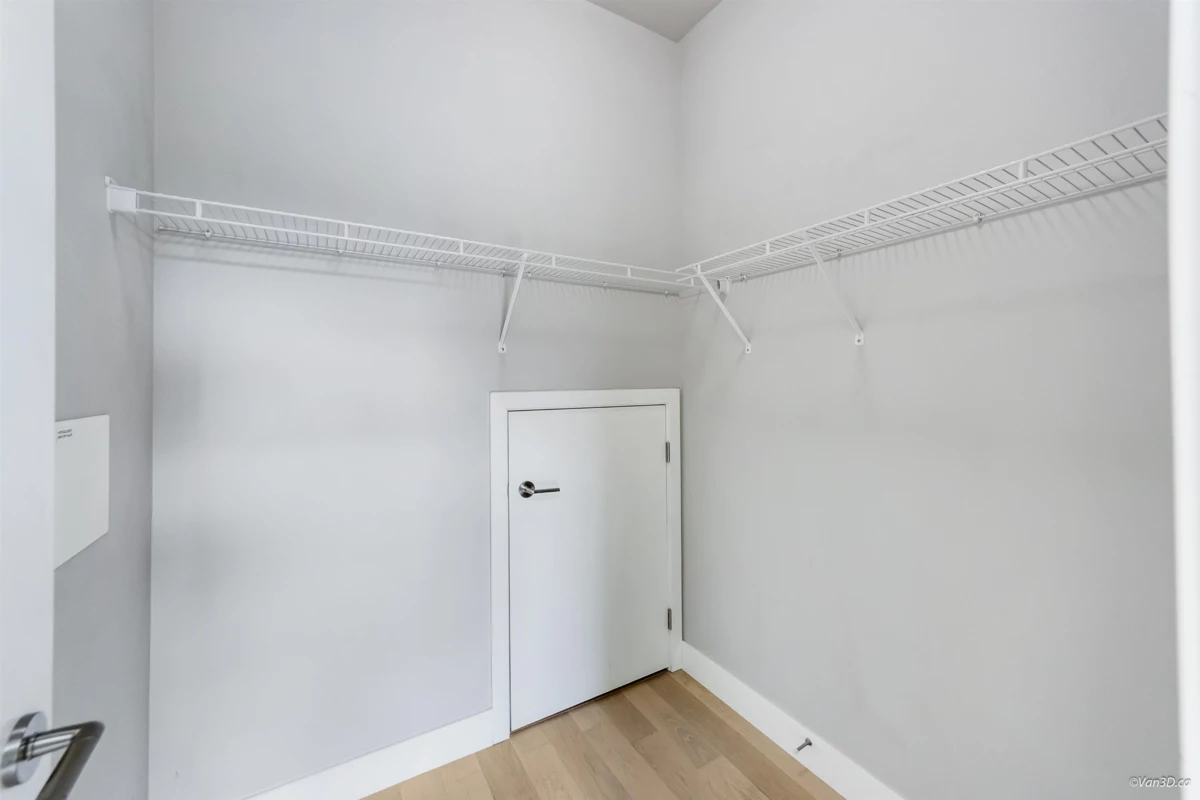 Powder Room Photo of 412 260 Salter Street, New Westminster, BC