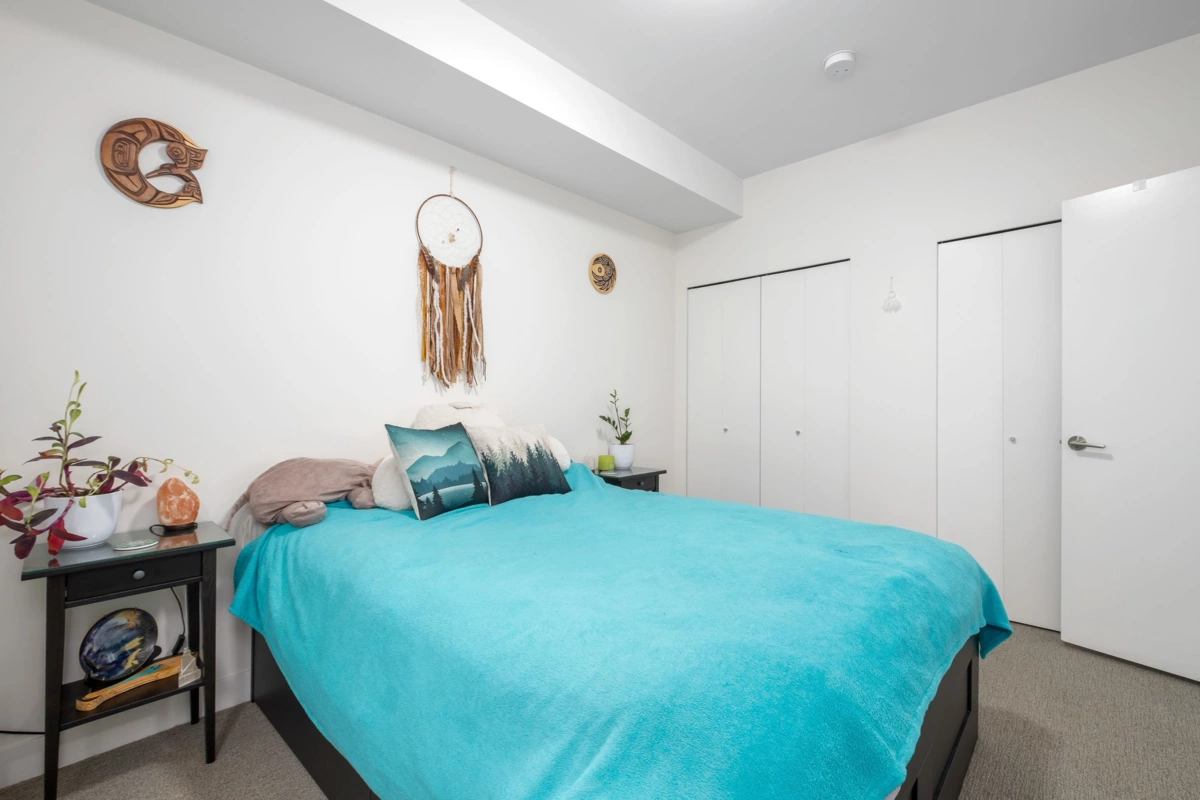 Guest Bathroom Photo of 302 37881 Cleveland Avenue, Squamish, BC