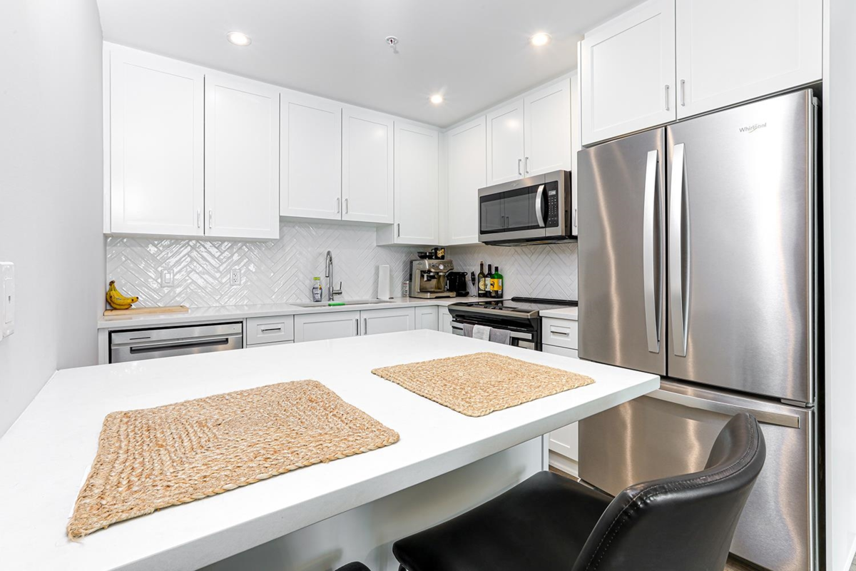 Bedroom 3 Photo of 4207 2180 Kelly Avenue, Port Coquitlam, BC