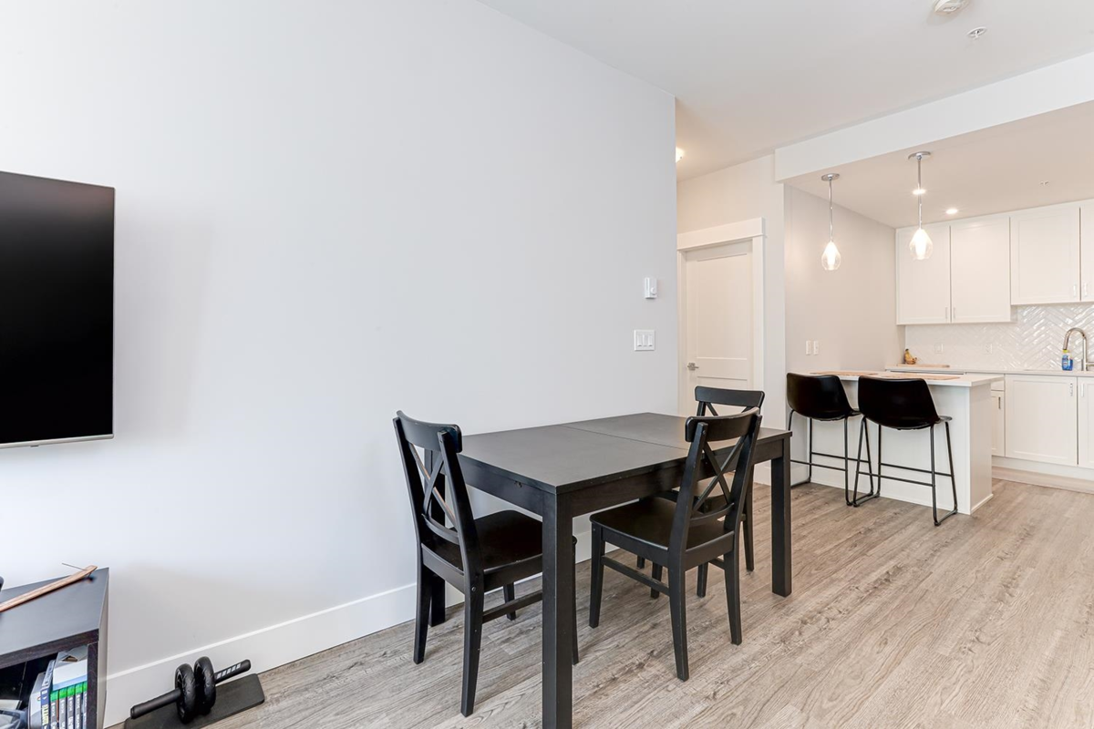 Breakfast Nook Photo of 4207 2180 Kelly Avenue, Port Coquitlam, BC