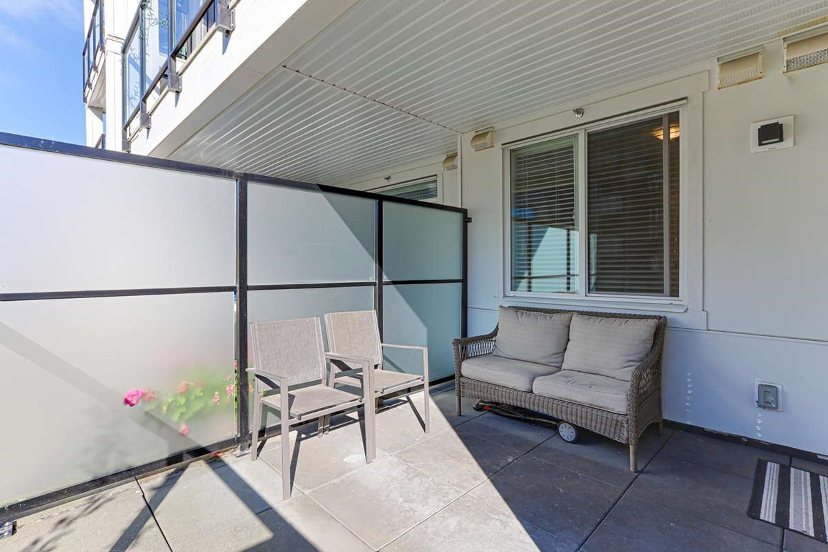 Garden / Landscaping Photo of 4207 2180 Kelly Avenue, Port Coquitlam, BC