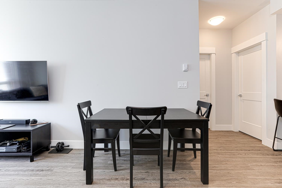 Primary Bedroom Photo of 4207 2180 Kelly Avenue, Port Coquitlam, BC