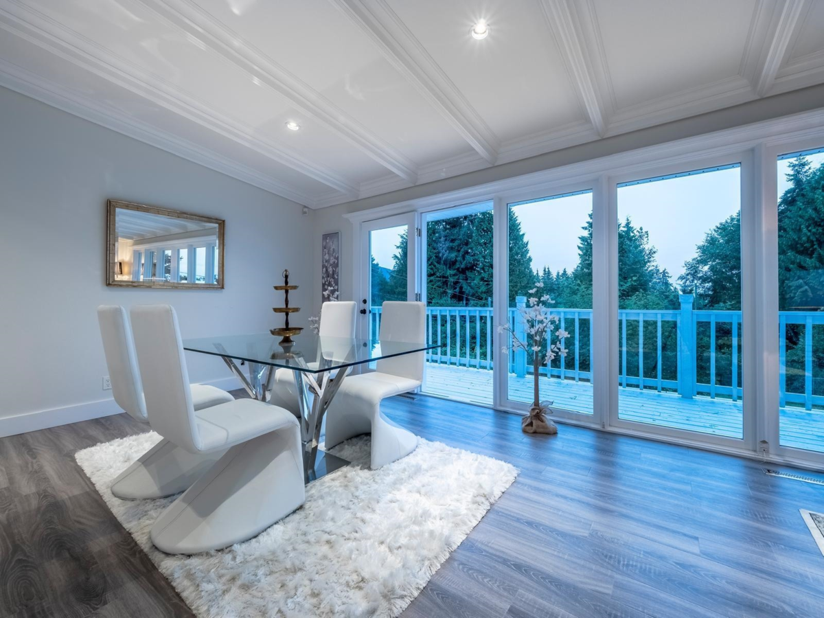 Primary Bathroom Photo of 638 King Georges Way, West Vancouver, BC