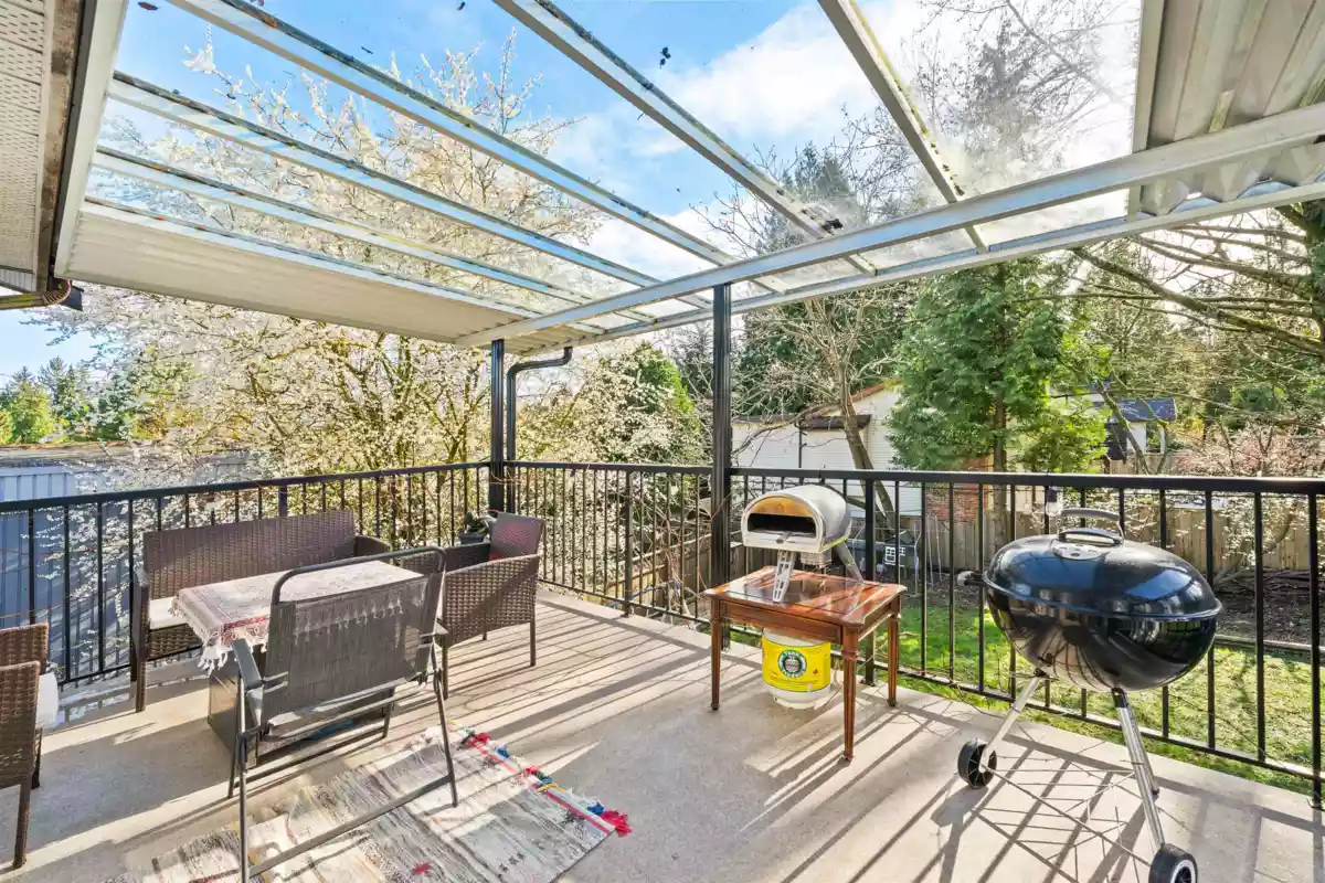 Dining Area Photo of 2333 Kirkstone Road, North Vancouver, BC