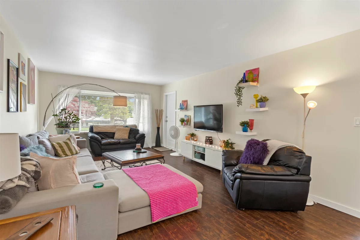 Living Room Photo of 3423 Edinburgh Street, Port Coquitlam, BC