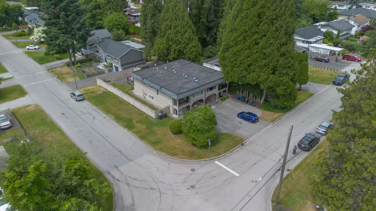 Swimming Pool Photo of 3423 Edinburgh Street, Port Coquitlam, BC