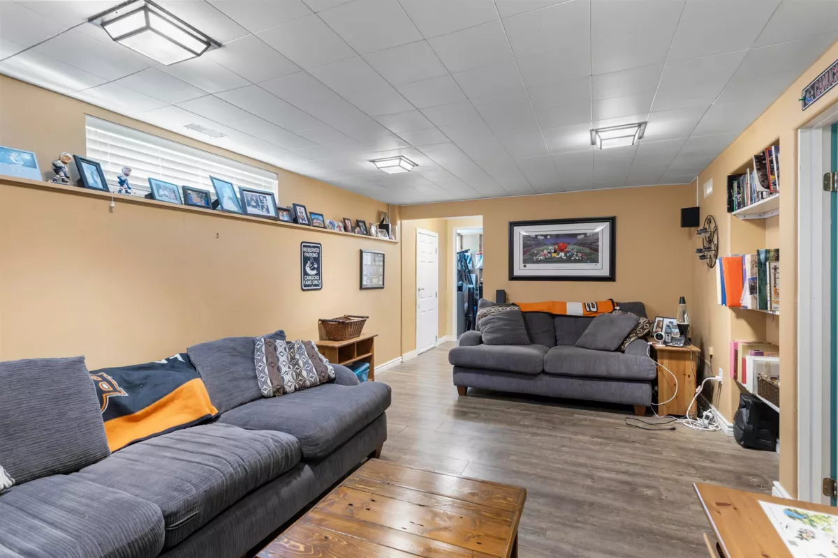 Outdoor Kitchen Photo of 1419 Austin Avenue, Coquitlam, BC