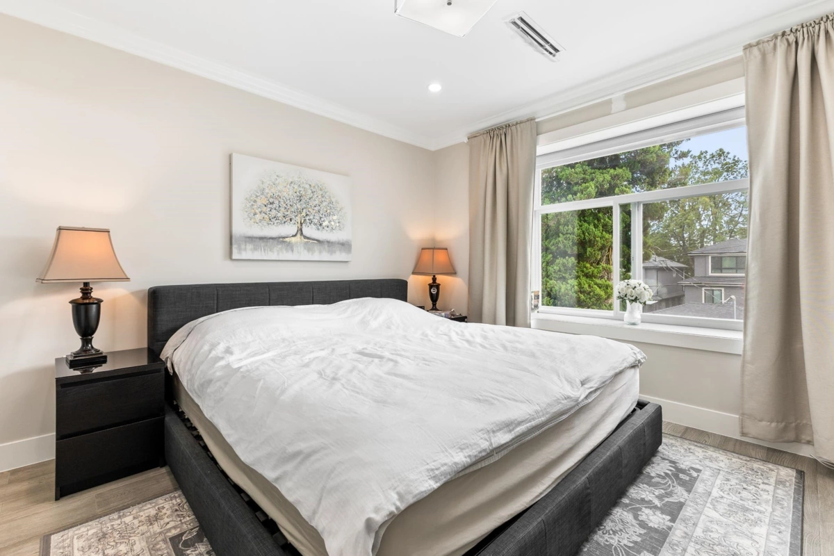 Bedroom 4 Photo of 2 2786 E 46th Avenue, Vancouver, BC