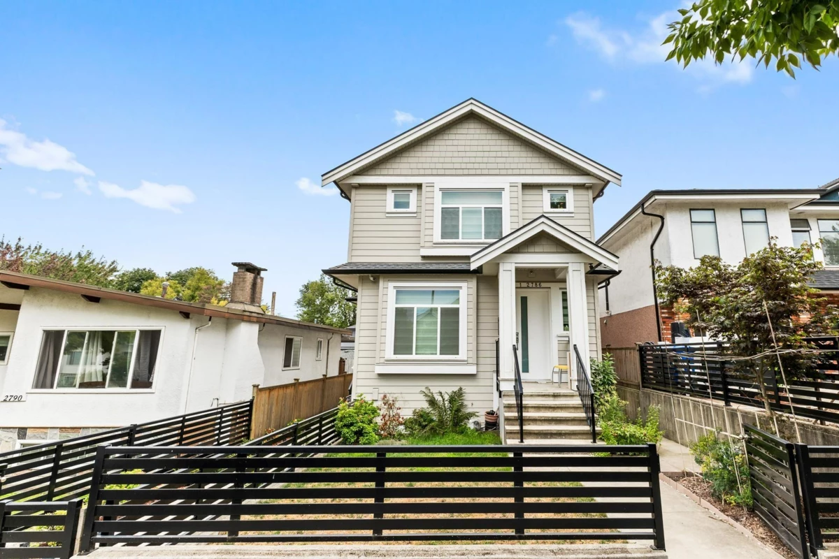 Exterior Rear Photo of 2 2786 E 46th Avenue, Vancouver, BC