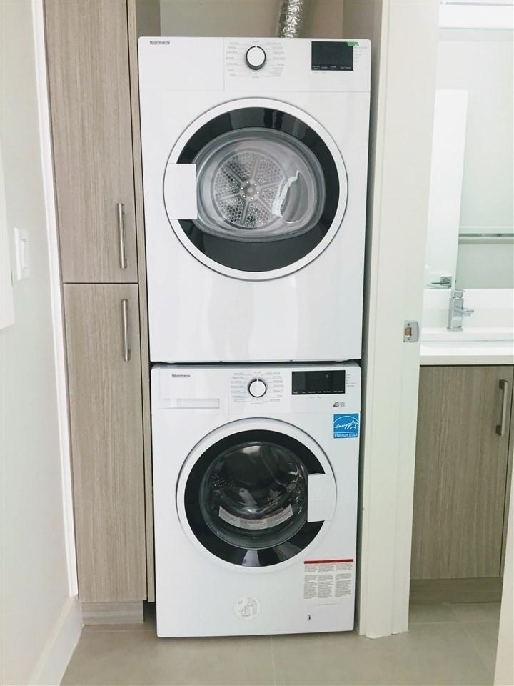 Staircase Photo of 2 2786 E 46th Avenue, Vancouver, BC