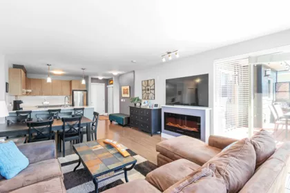 404 2460 Kelly Avenue, Port Coquitlam, BC, Port Coquitlam — Apartment/Condo for sale