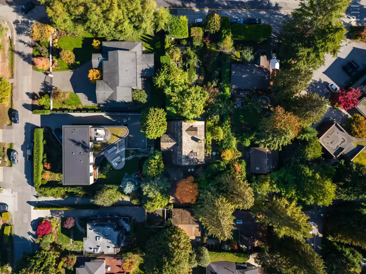 Community Amenities Photo (Clubhouse) of 947 22nd Street, West Vancouver, BC