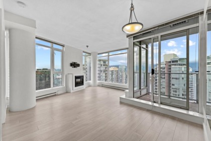 Breakfast Nook Photo of 2601 1188 W Pender Street, Vancouver, BC