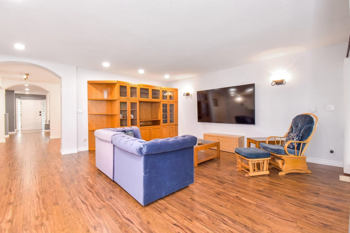 Primary Bathroom Photo of 20485 93a Avenue, Langley, BC