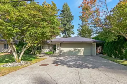 20485 93a Avenue, Langley, BC, Langley — Single Family Residence for sale