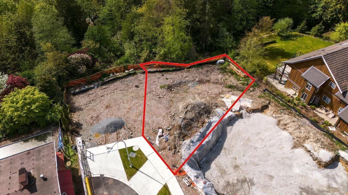 Exterior Rear Photo of 12621 106a Avenue, Surrey, BC