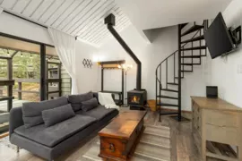 24 2020 Watson Way, Whistler, BC