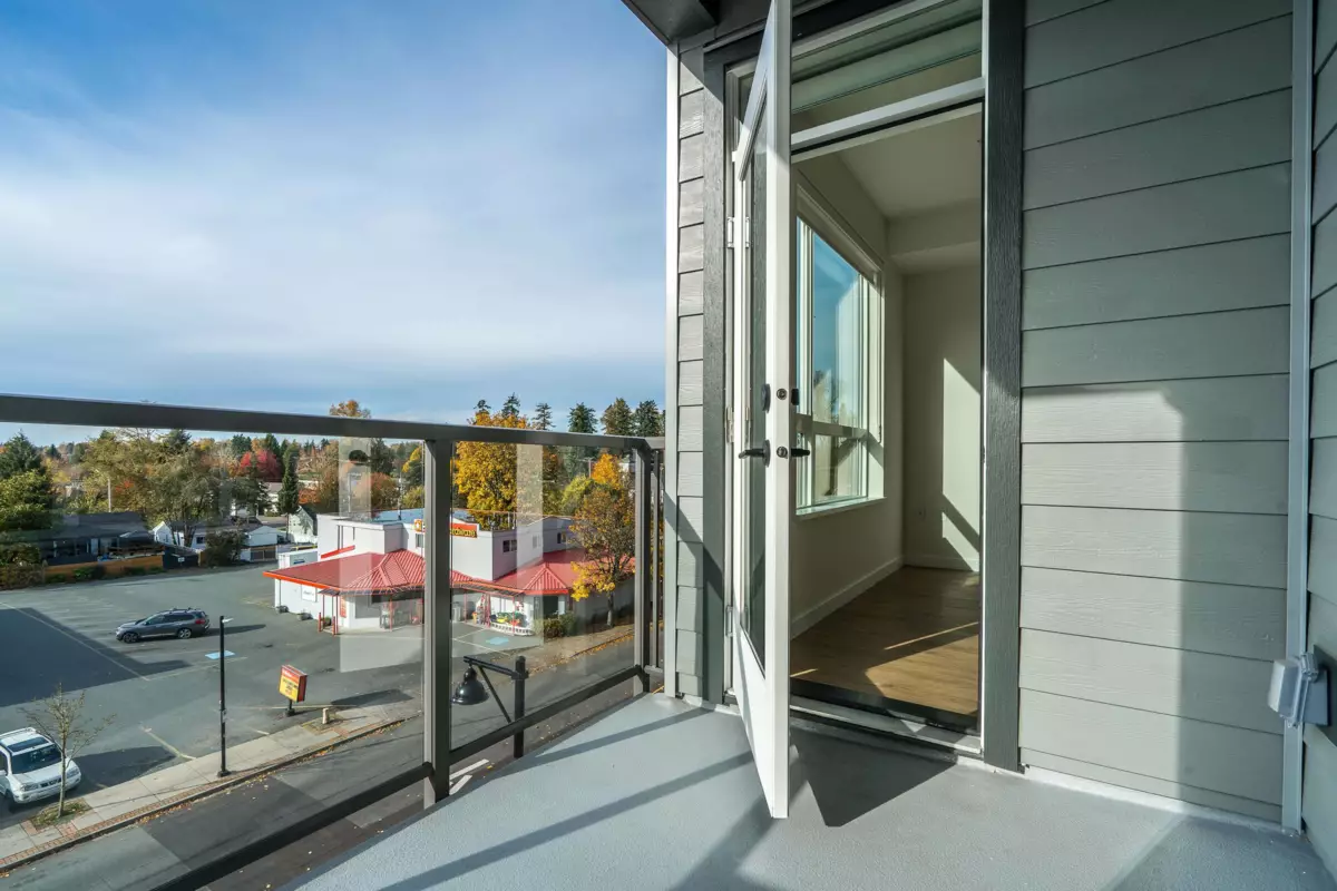 Staircase Photo of 401 27215 Aldergrove Town Centre Drive, Langley, BC