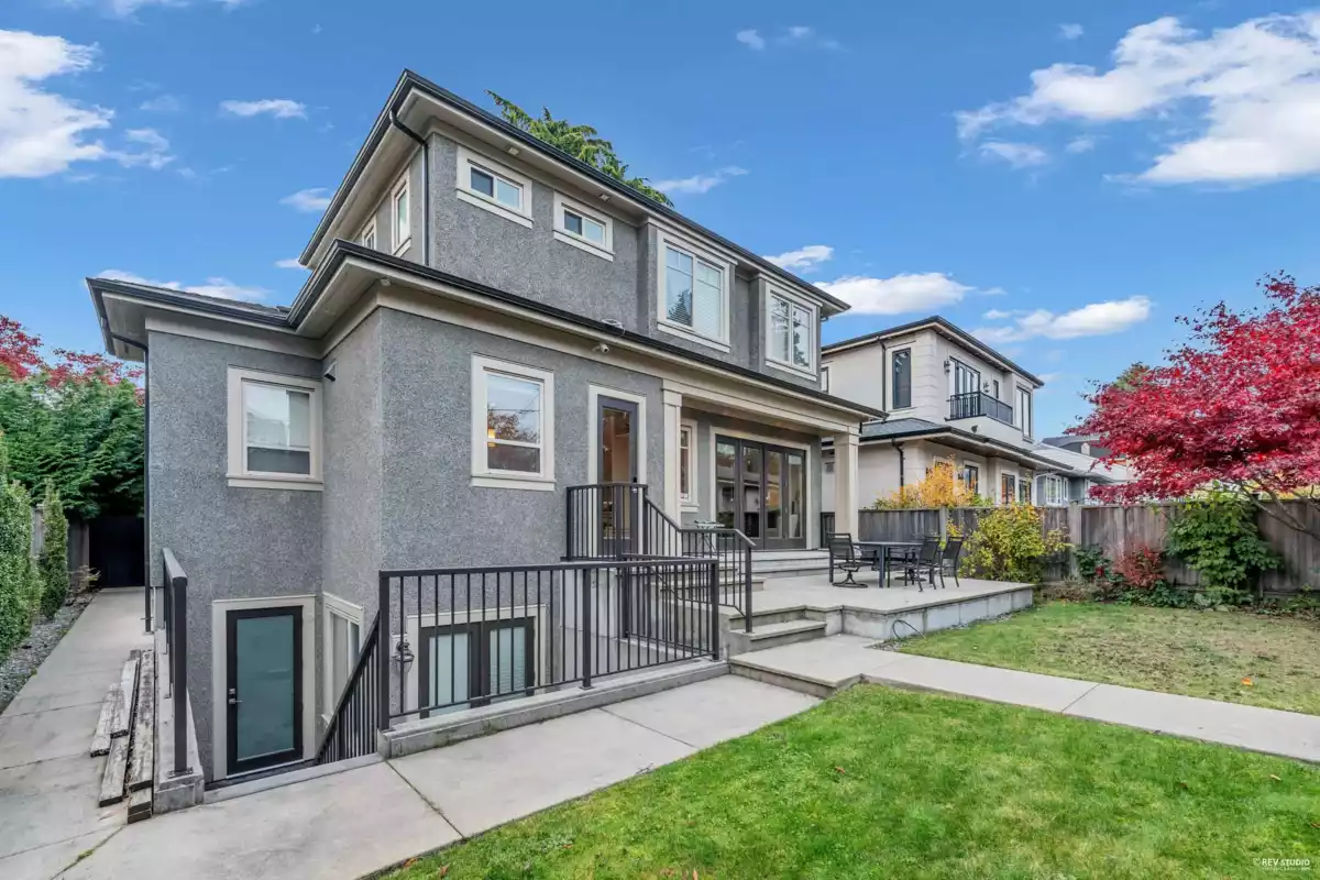 Community Amenities Photo (Clubhouse) of 7458 Maple Street, Vancouver, BC