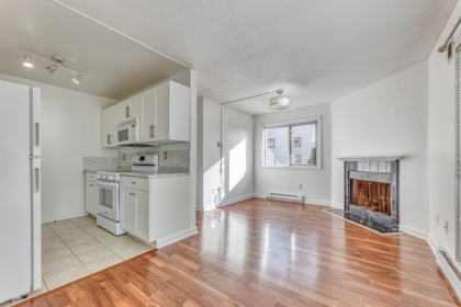 101 620 Blackford Street, New Westminster, BC, Uptown NW — 2 bed apartment/condo for sale