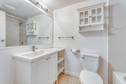 Primary Bedroom Photo of 101 620 Blackford Street, New Westminster, BC