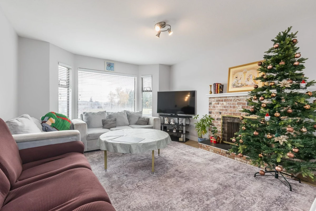 Bedroom 2 Photo of 31129 Gardner Avenue, Abbotsford, BC