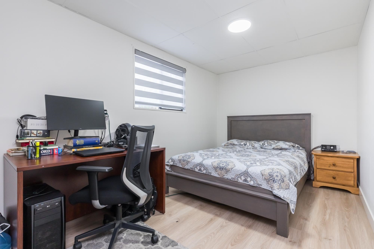 Front Yard Photo of 31129 Gardner Avenue, Abbotsford, BC