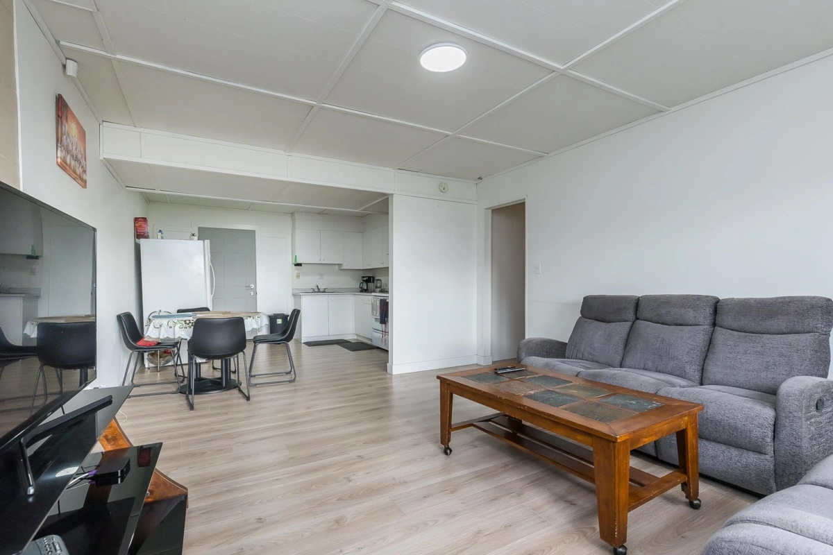 Garage Interior Photo of 31129 Gardner Avenue, Abbotsford, BC