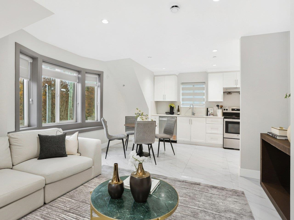 Pantry Photo of 1018 E 24th Avenue, Vancouver, BC