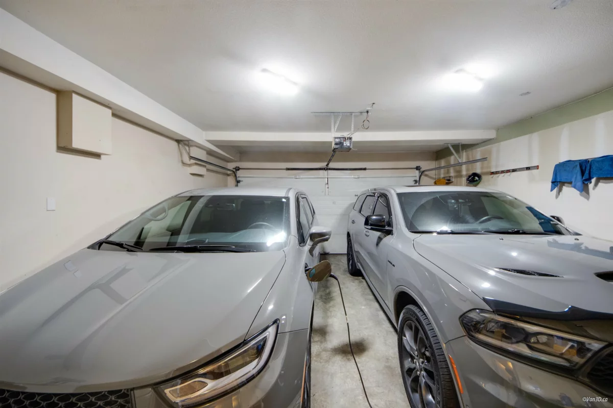 Entry Foyer Photo of 55 7488 Mulberry Place, Burnaby, BC
