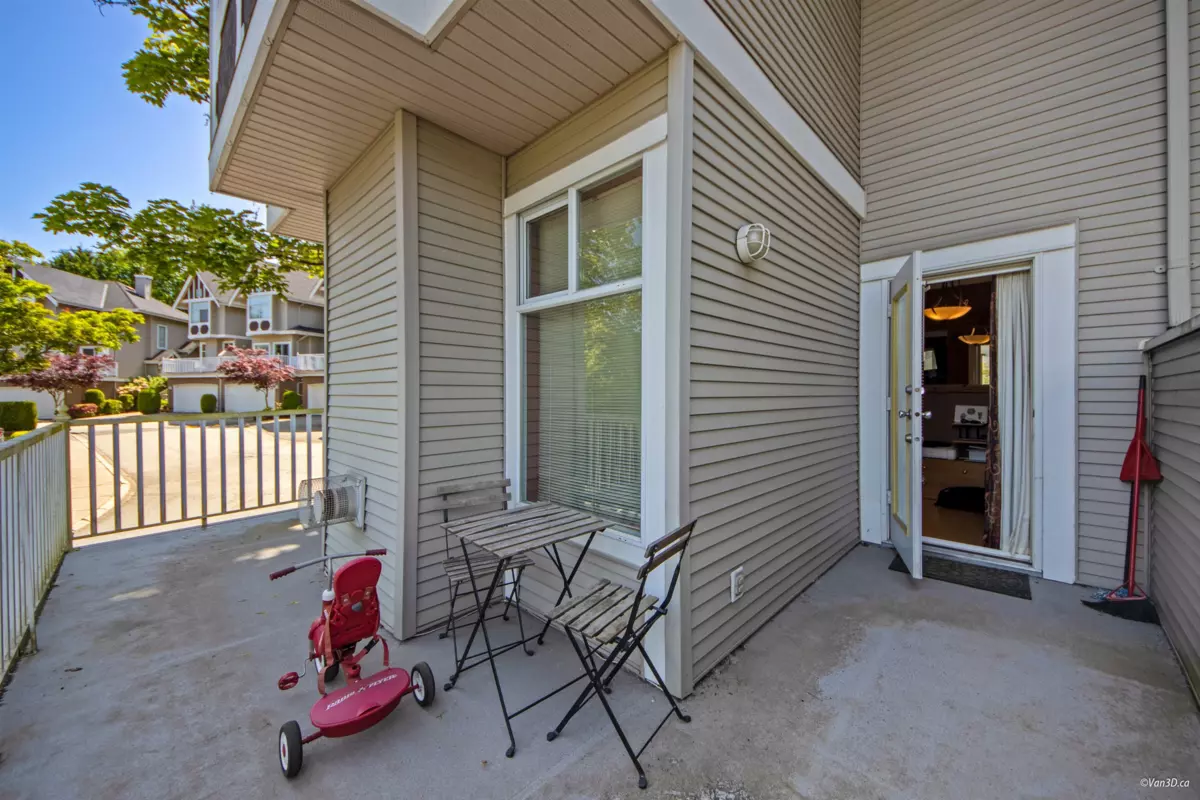 Hallway Photo of 55 7488 Mulberry Place, Burnaby, BC