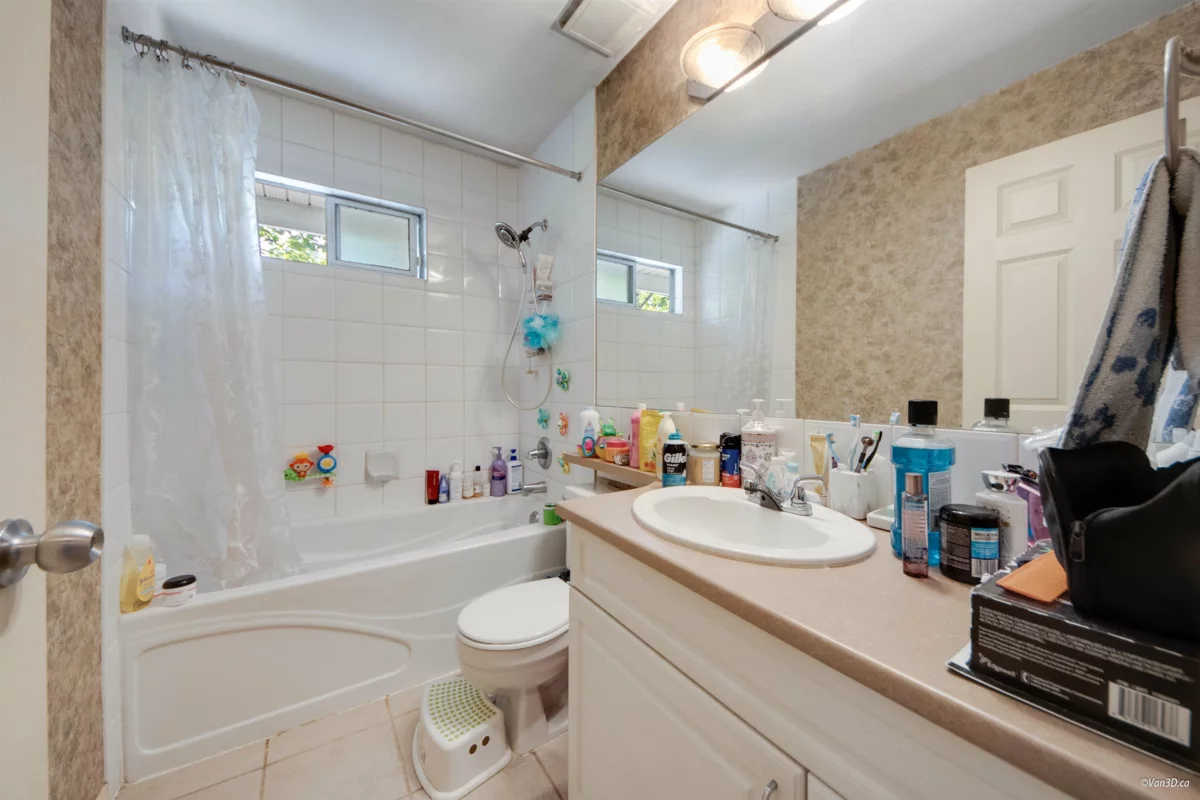 Powder Room Photo of 55 7488 Mulberry Place, Burnaby, BC