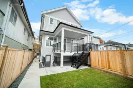 2074 E 50th Avenue, Vancouver, BC