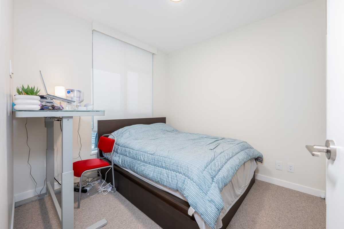 Breakfast Nook Photo of 2301 4168 Lougheed Highway, Burnaby, BC