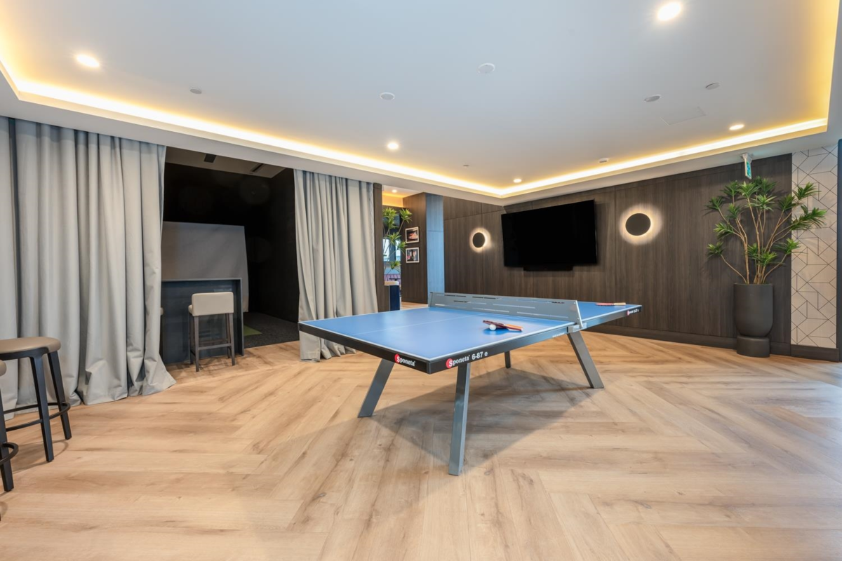 Loft / Bonus Room Photo of 2301 4168 Lougheed Highway, Burnaby, BC