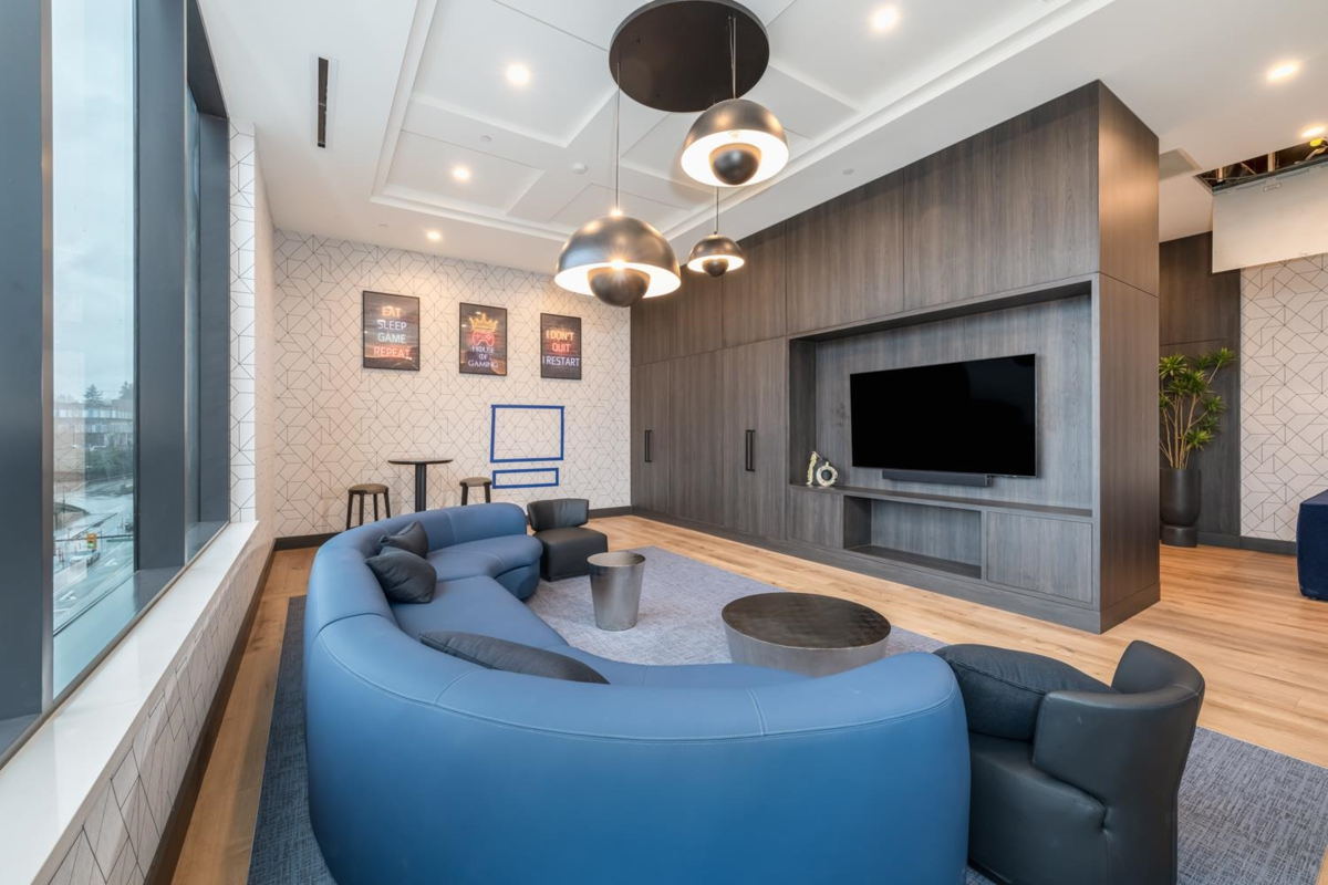 Mudroom Photo of 2301 4168 Lougheed Highway, Burnaby, BC