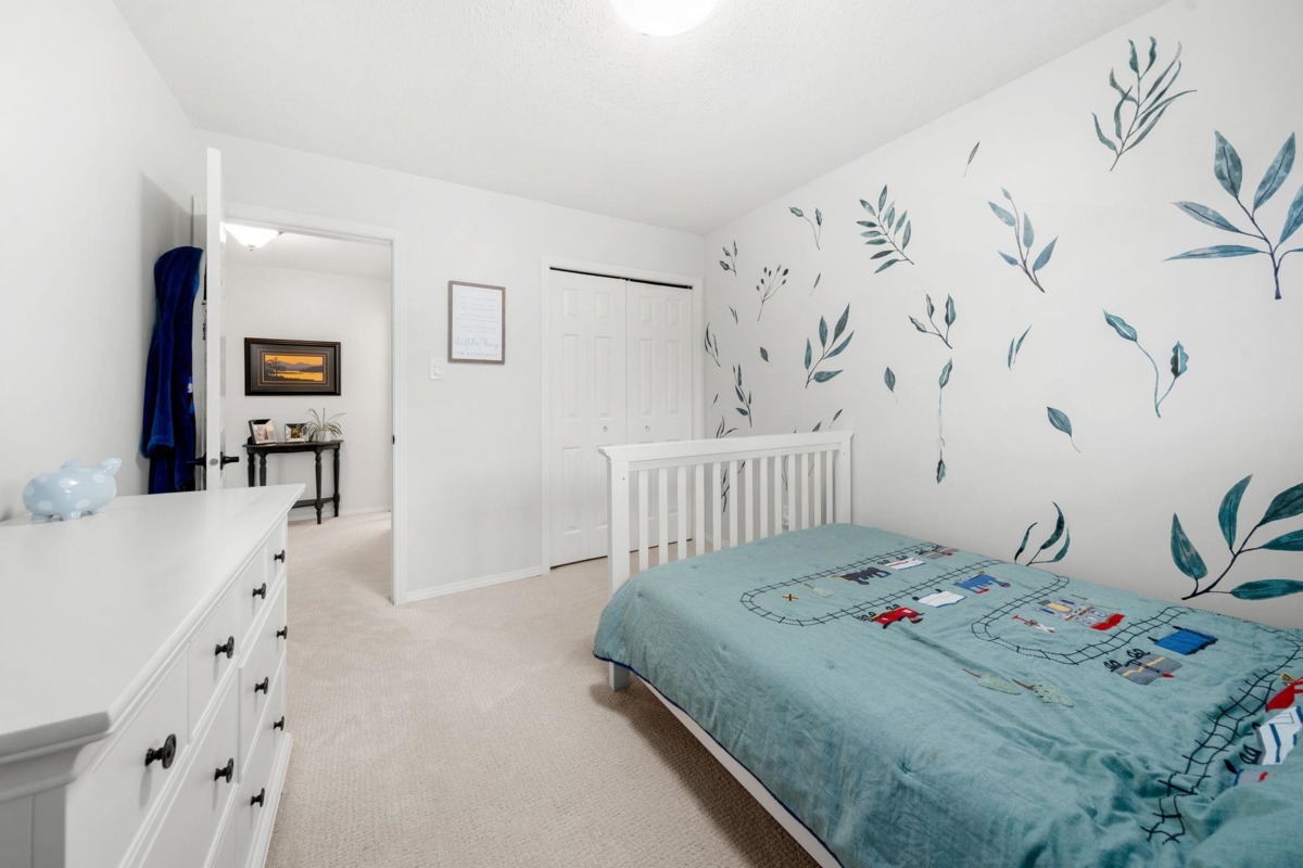 Hot Tub / Spa Photo of 15560 Vista Drive, White Rock, BC