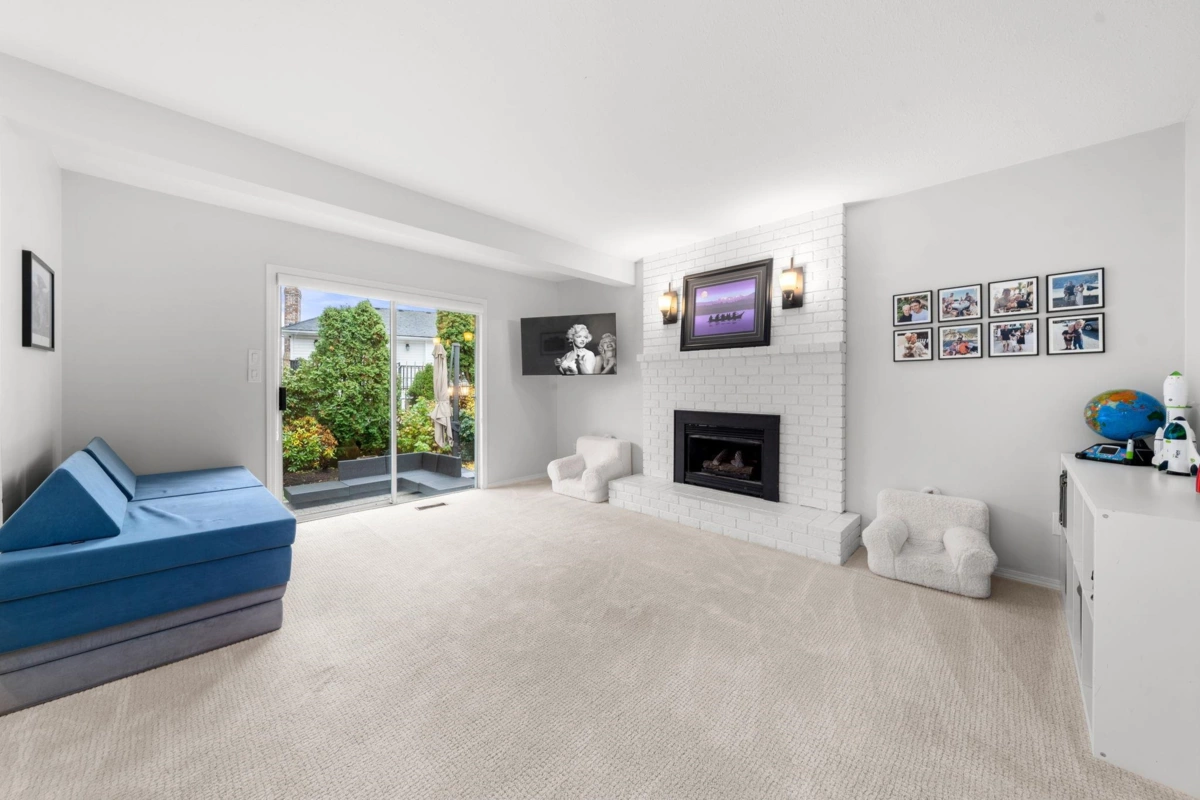 Loft / Bonus Room Photo of 15560 Vista Drive, White Rock, BC