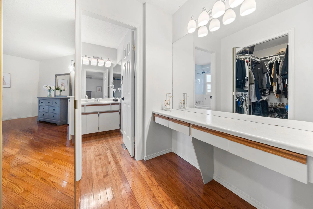 Outdoor Deck Photo of 15560 Vista Drive, White Rock, BC