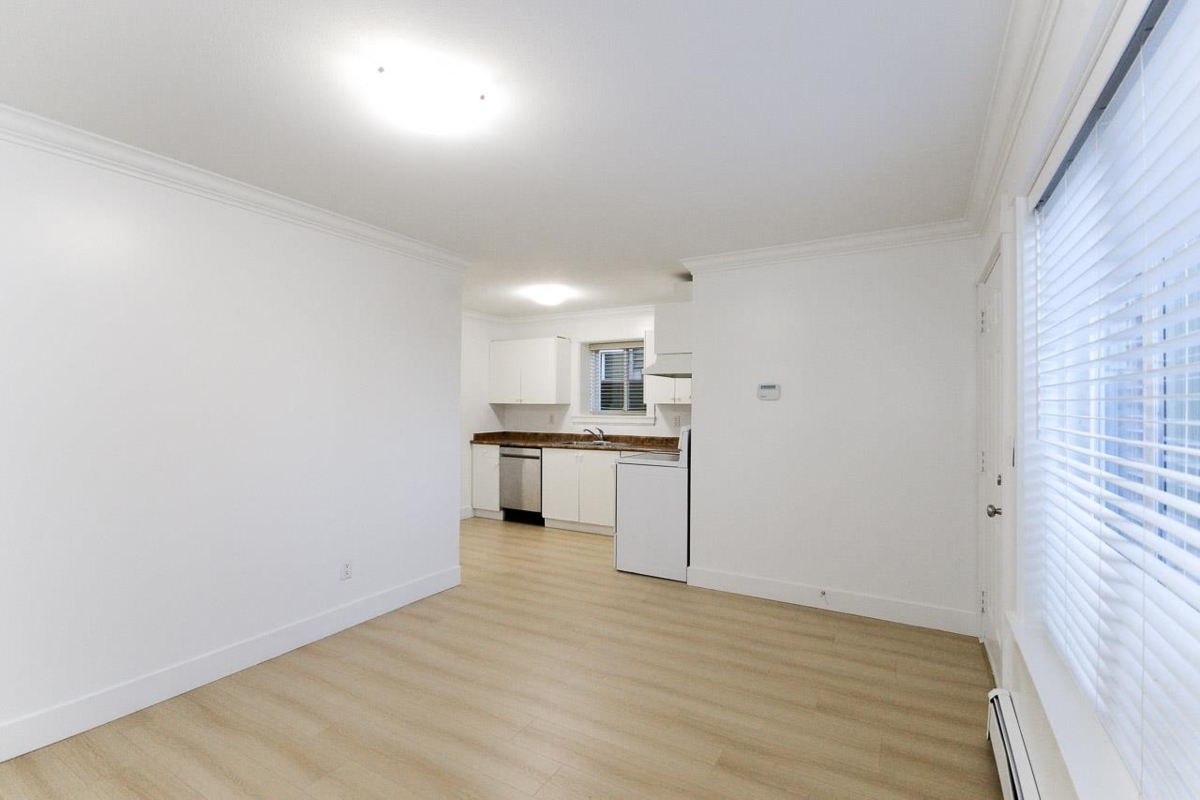 Backyard Photo of 13111 108 Avenue, Surrey, BC