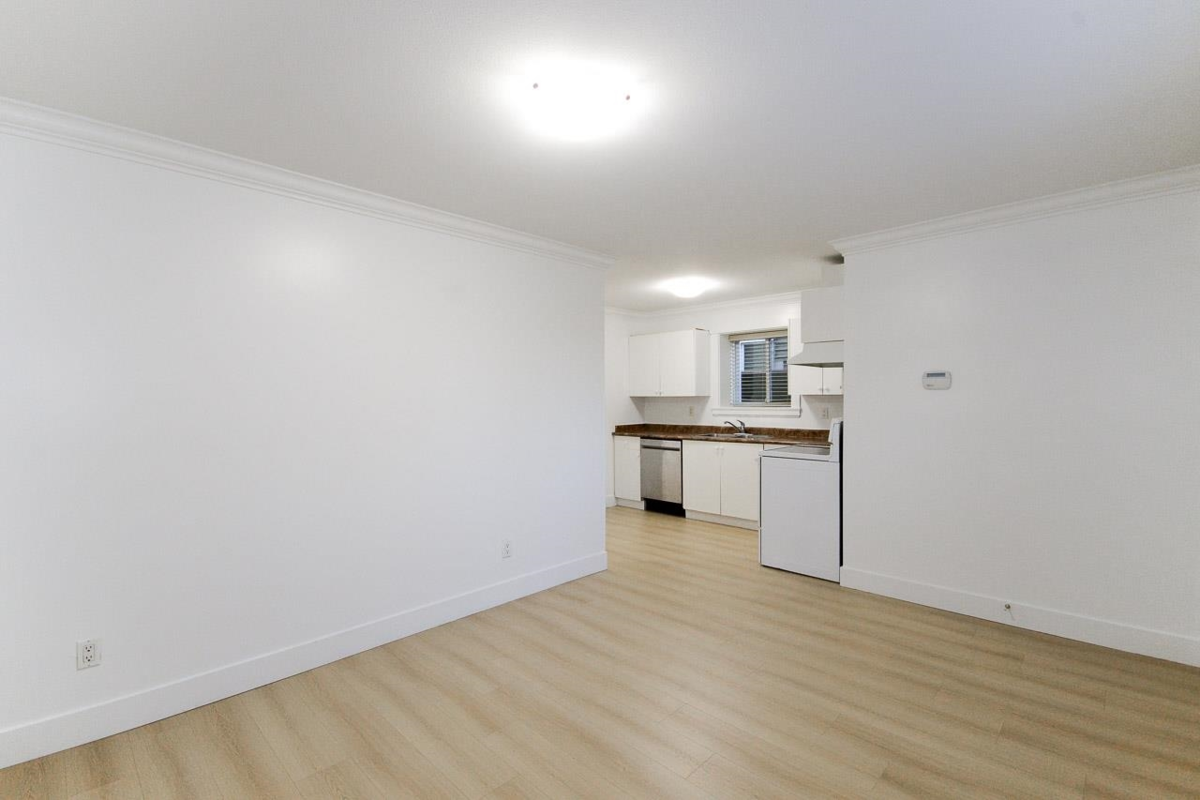 Front Yard Photo of 13111 108 Avenue, Surrey, BC