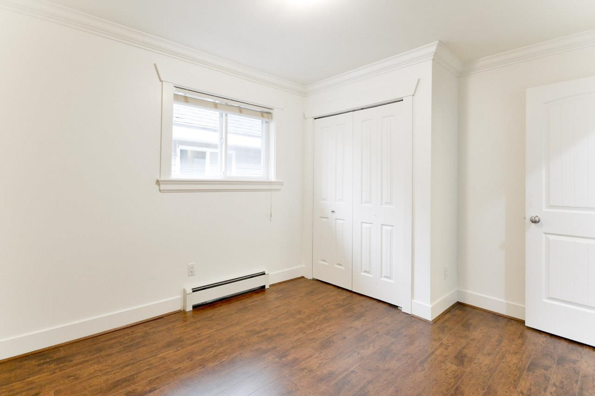 Mudroom Photo of 13111 108 Avenue, Surrey, BC