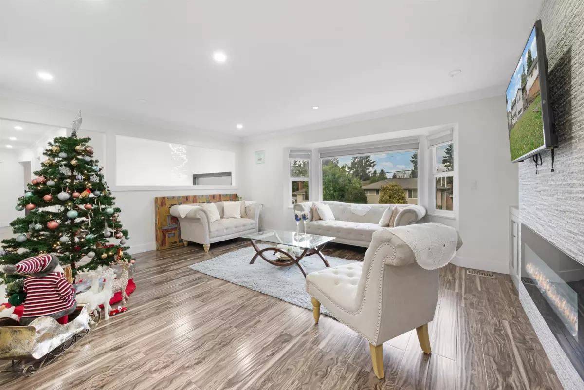 Dining Area Photo of 11132 Patricia Drive, Delta, BC