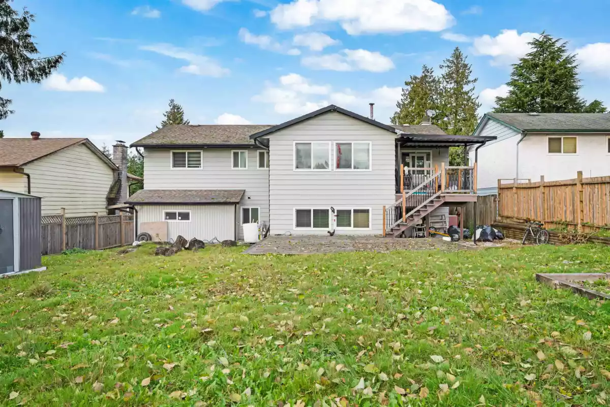 Staircase Photo of 11132 Patricia Drive, Delta, BC