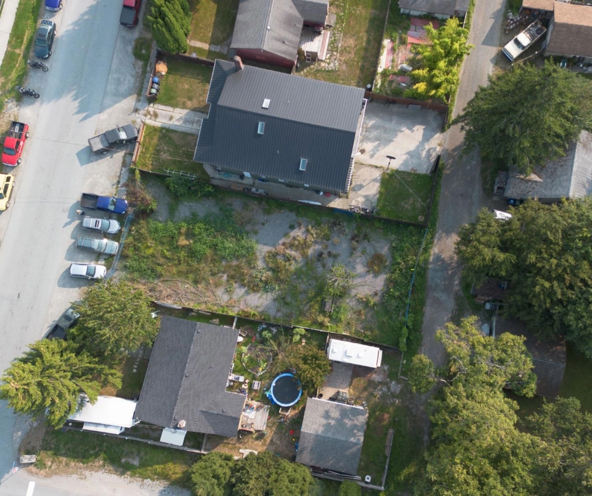 Family Room Photo of 38083 Fourth Avenue, Squamish, BC