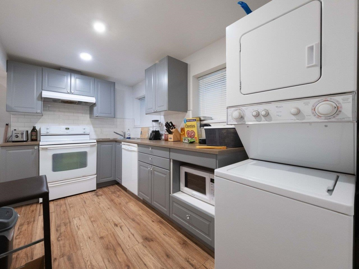 Backyard Photo of 5247 10a Avenue, Delta, BC