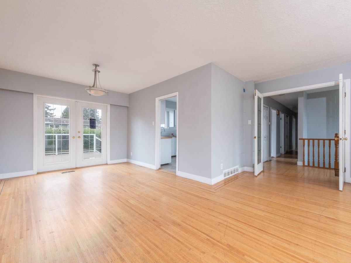 Family Room Photo of 5247 10a Avenue, Delta, BC